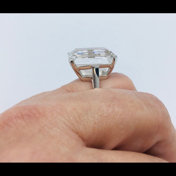 Vintage Sterling Silver Rock Crystal Quartz Ring - Picture 3 of 15
